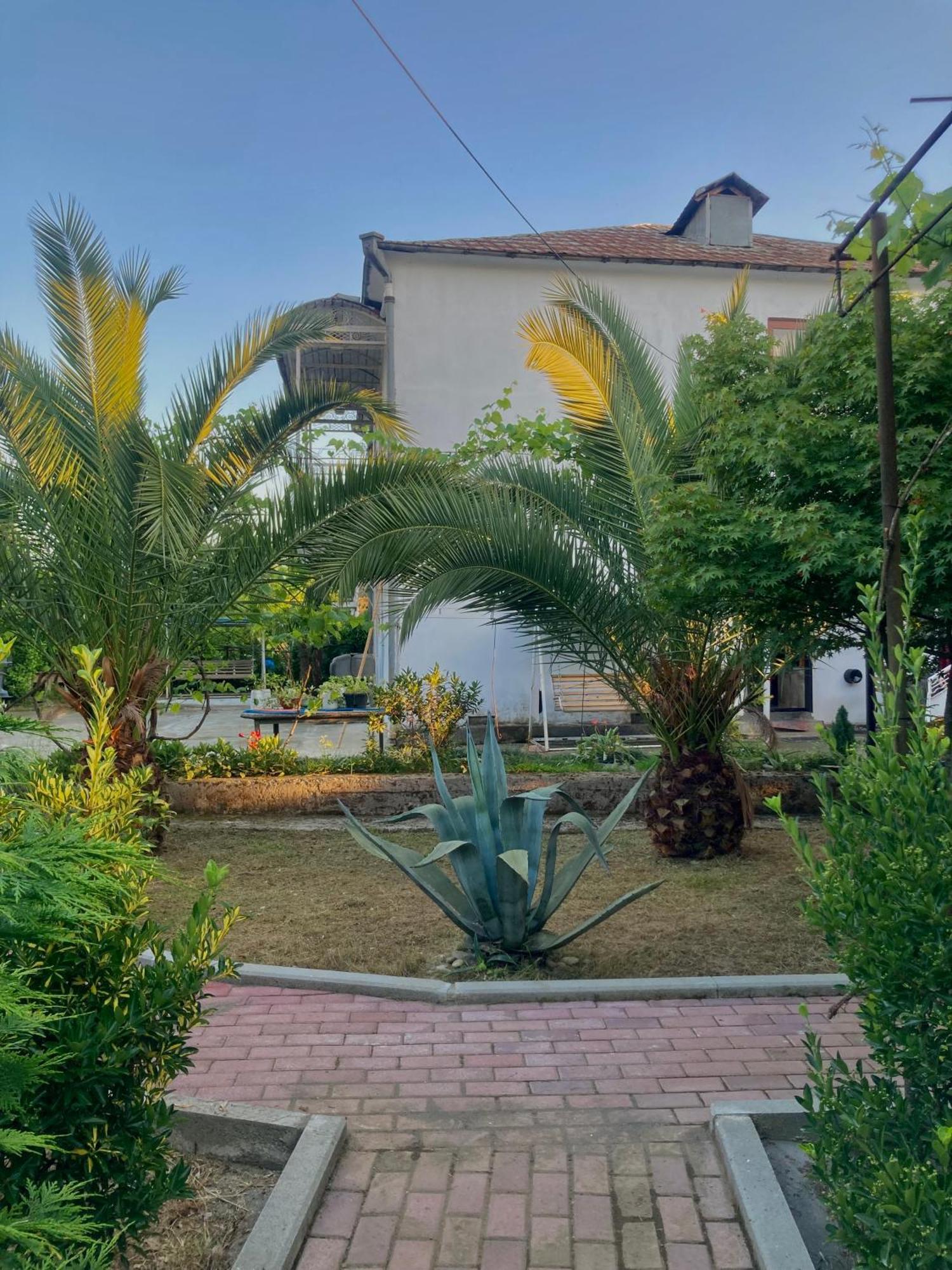 Hotel Lukas'S House Kobuleti Exterior foto